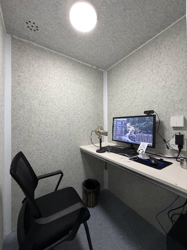 tmp_0db6ee23ad60fdeb3bf1bbc179fda422e9f130d5a3482771.jpg